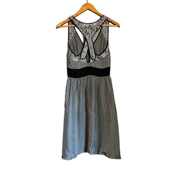 Christopher Deane grey 100% silk dress with lace details - Picture 11 of 11